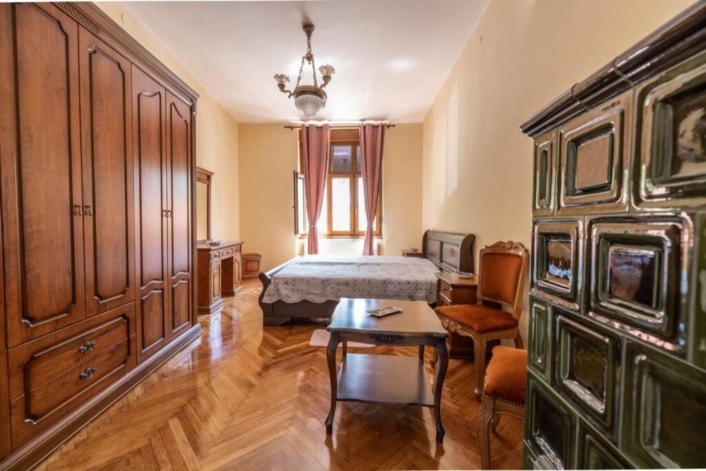 Apartman Gaudeamus Apartment Varazdin Exterior photo